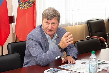 Владимир Фролов встретился с жителями Оренбурга